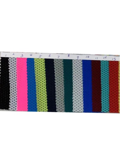 HK-KNSR  1-199 85％nylon 15％spandex  High Elestane Tranlucent Mesh 尼龍高彈力透視運動網布 140-150gsm 60/62'' 側面照